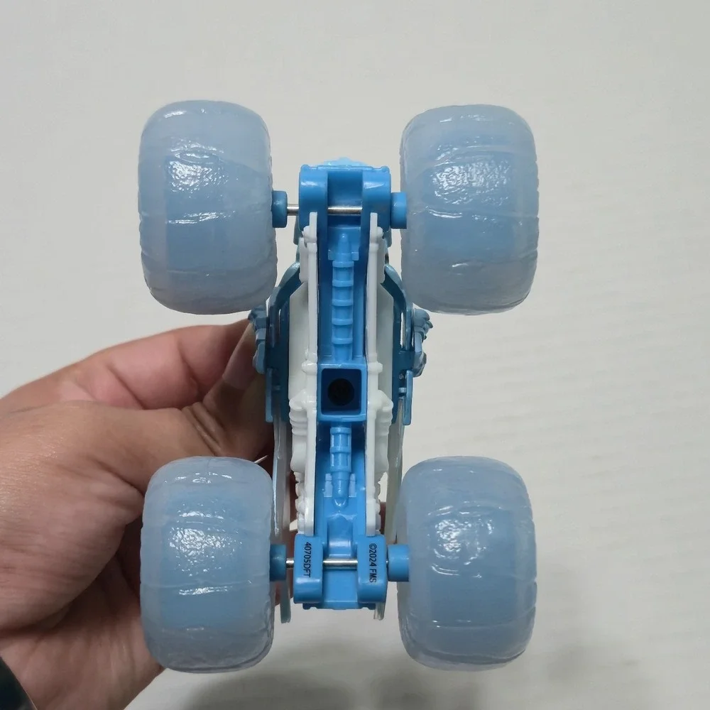 Bakugan Dragonoid ICE MONSTER JAM Truck 2024 1/64 Spin Master Series 2 Loose